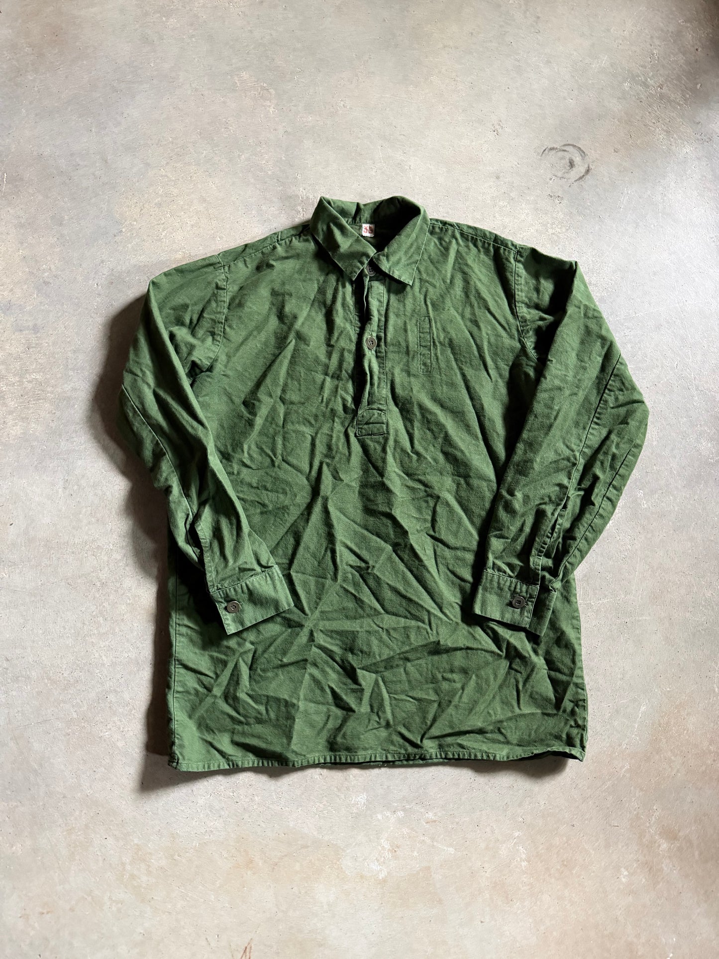 VTG Army Collar 2 Button Up Shirt Sz M/L