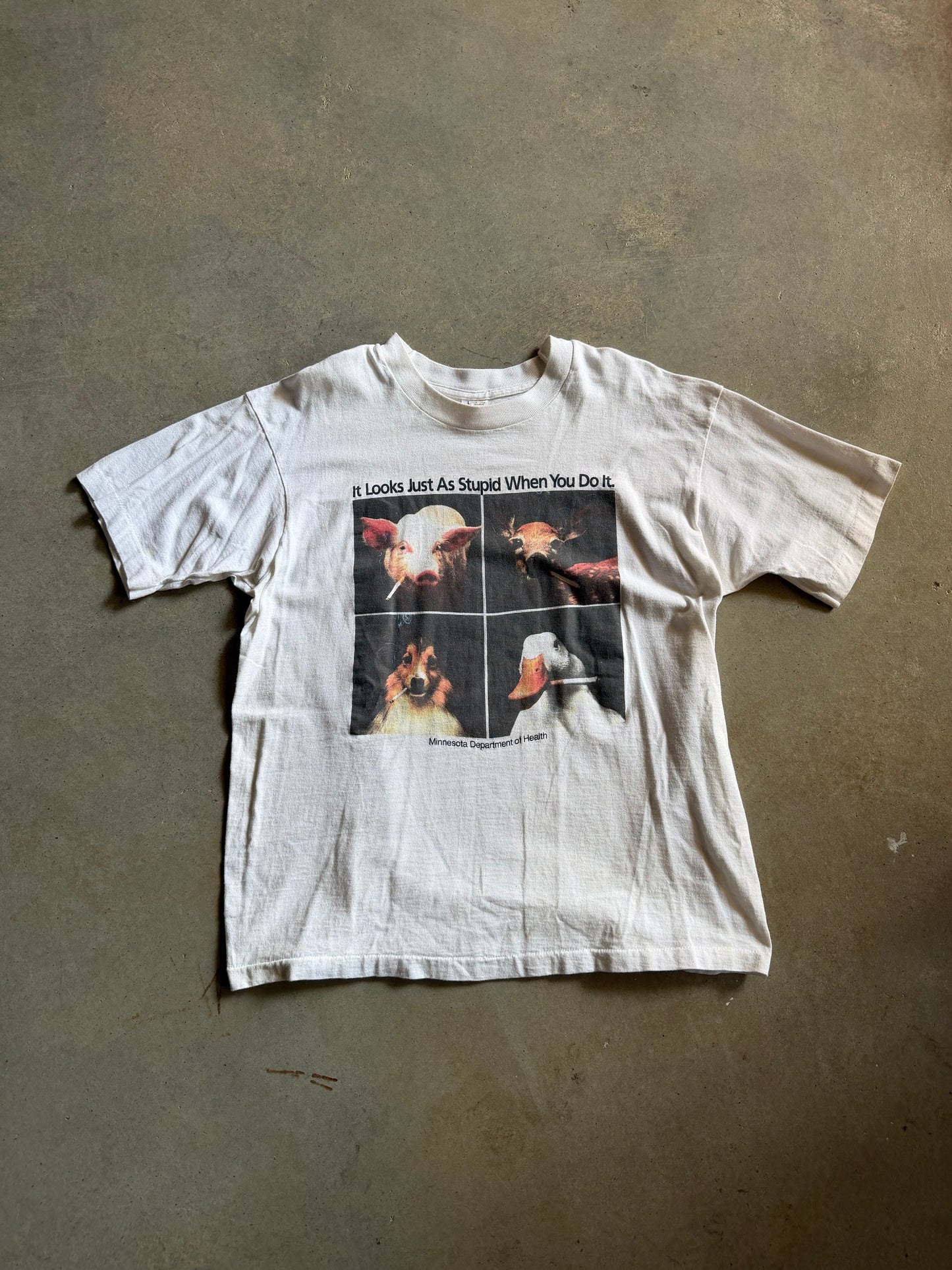 VTG Smoking It Looks Just As Stupid Animal Tee Sz L