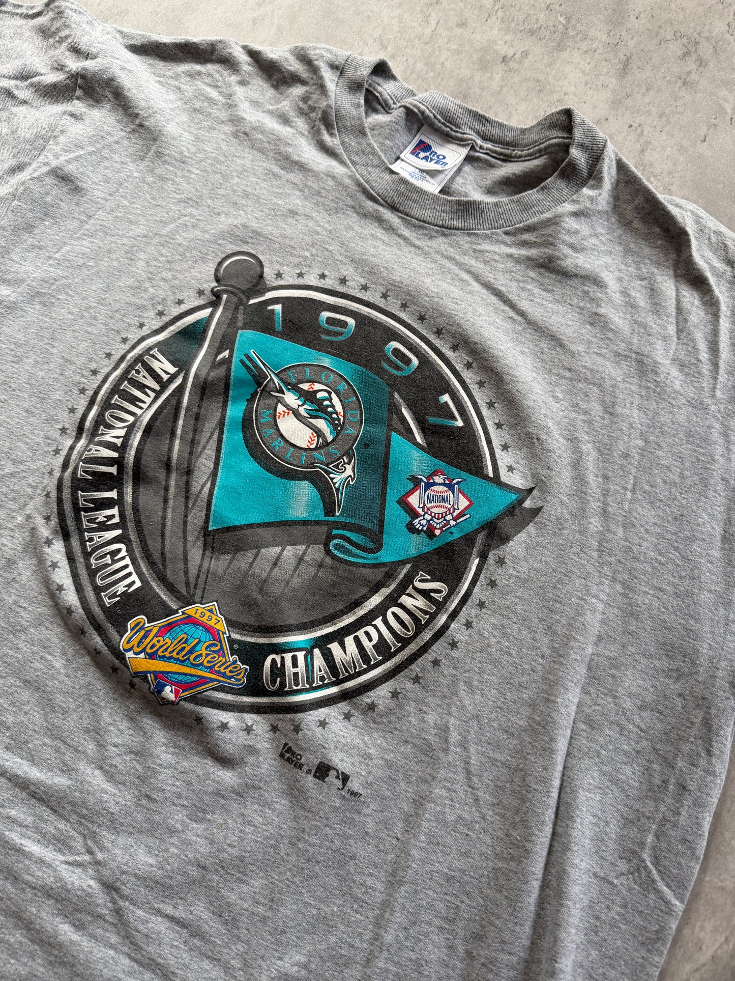 VTG 1997 Florida Marlins National League Champions Tee Sz XL