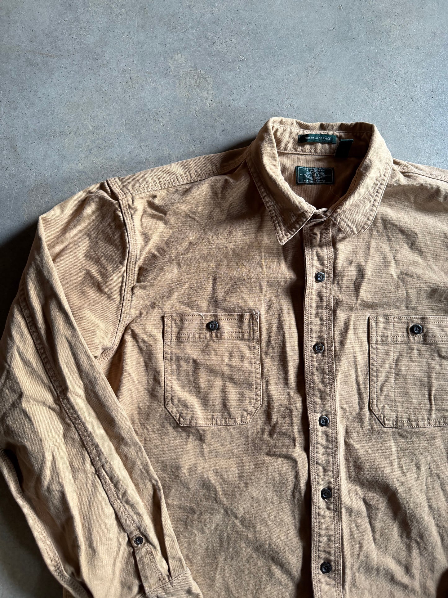 G H Bass Khaki Button Up Shirt Sz XL