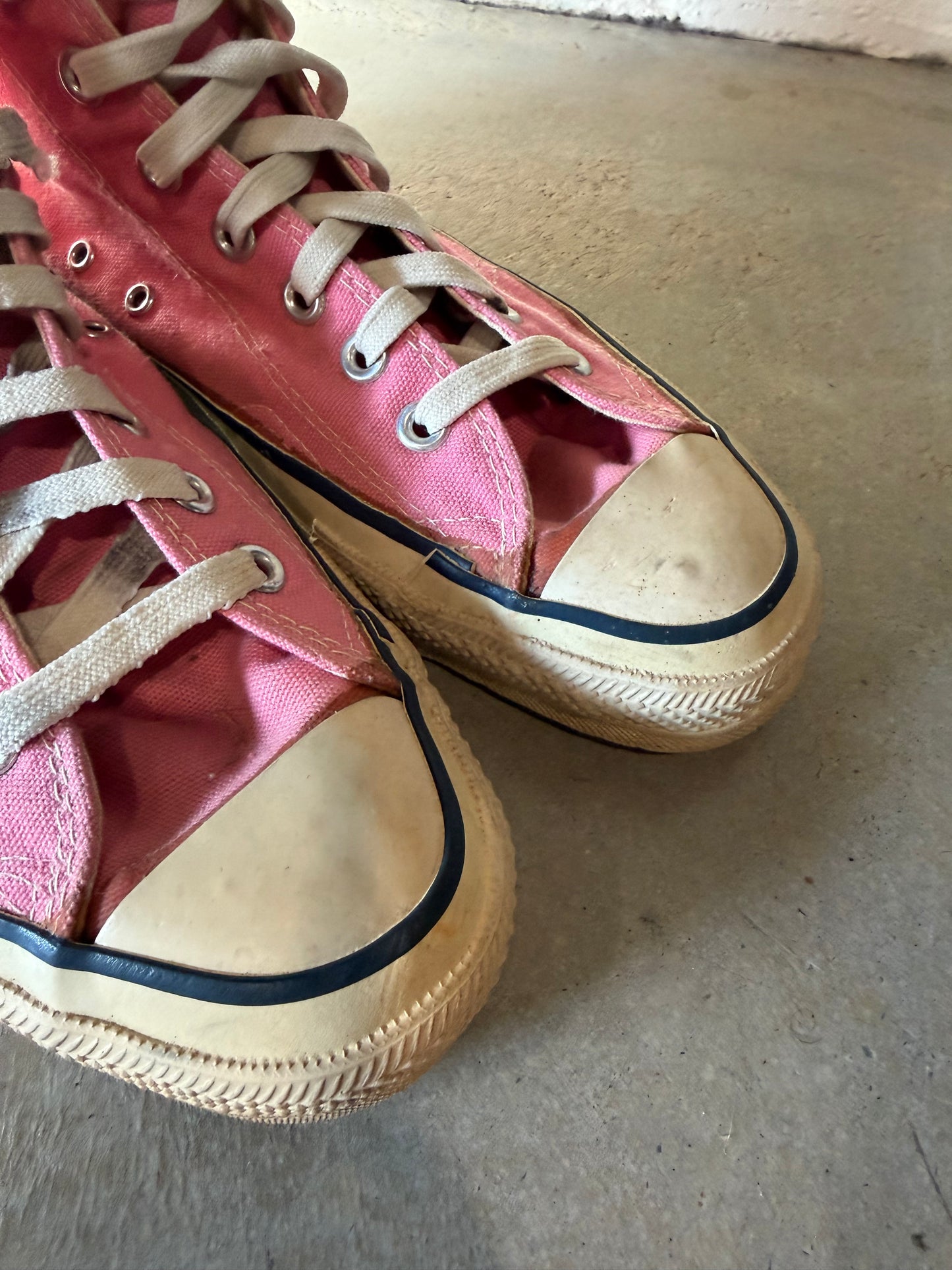 Vintage Converse Pink High Top Made In USA Sz 9M/10.5W