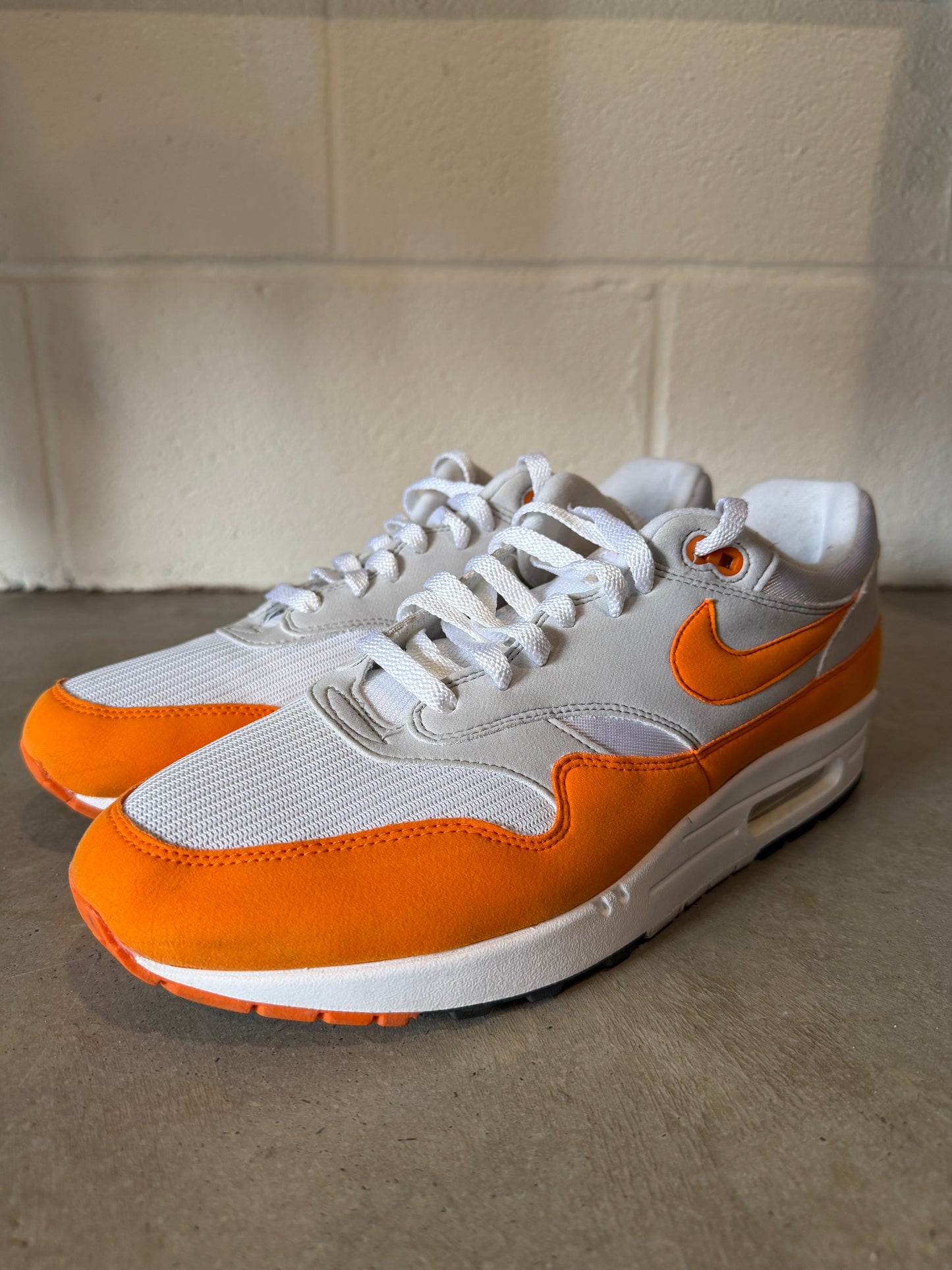 Nike Air Max 1 Anniversary Orange Sz 11.5M/13W
