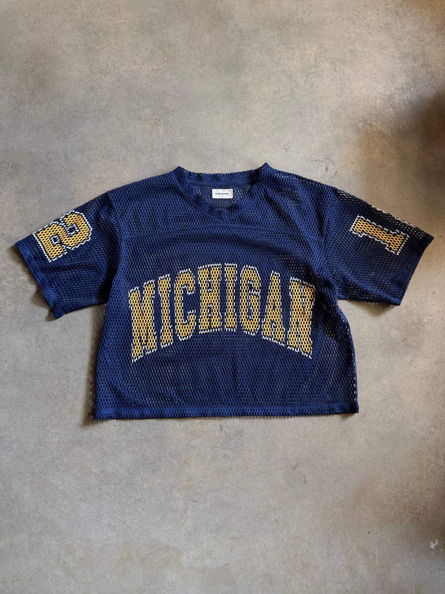 Circle Author Michigan Football Jersey Sz L