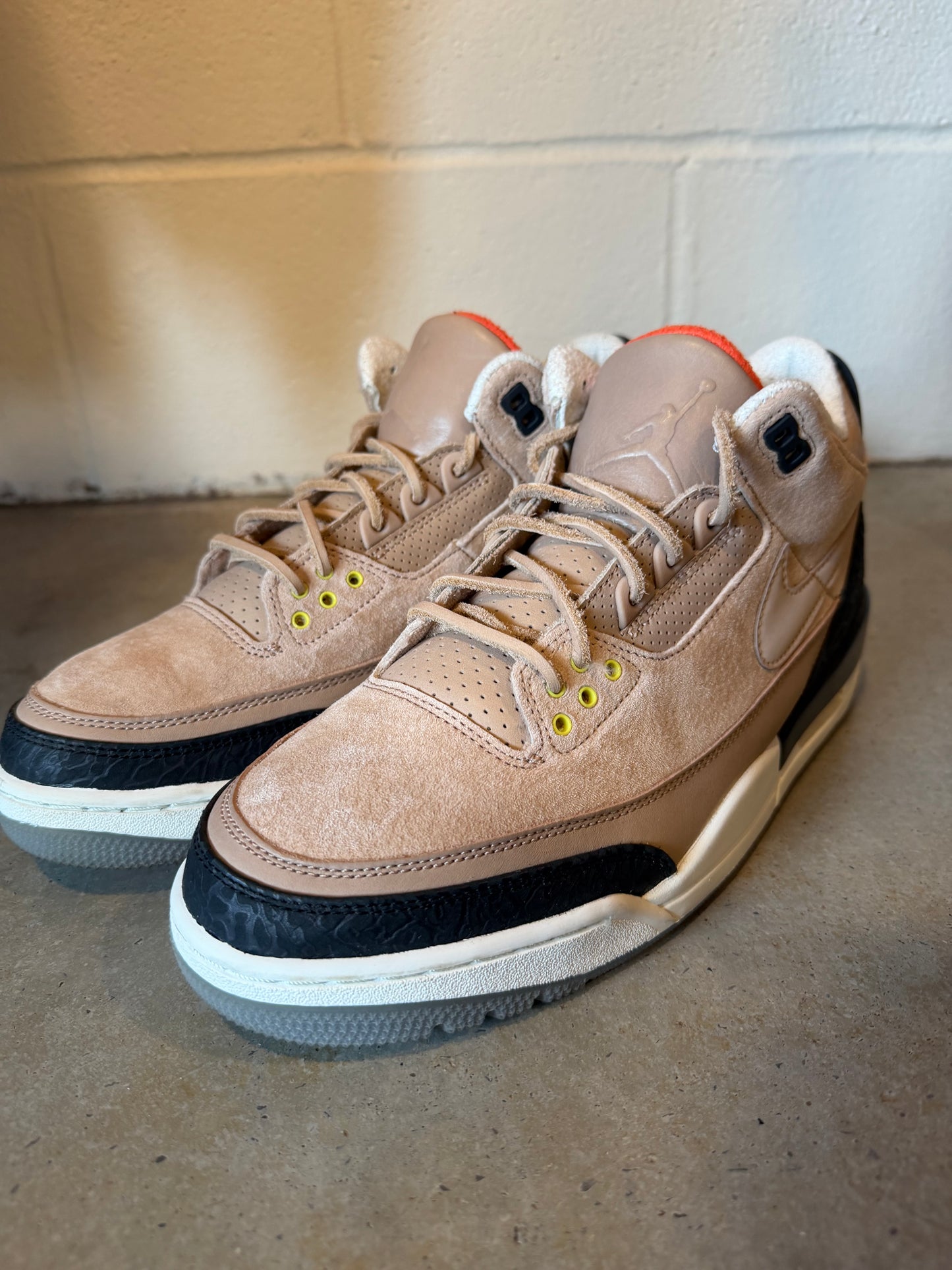 Preowned Air Jordan 3 Retro JTH NRG Bio Beige Sz 9.5M/11W