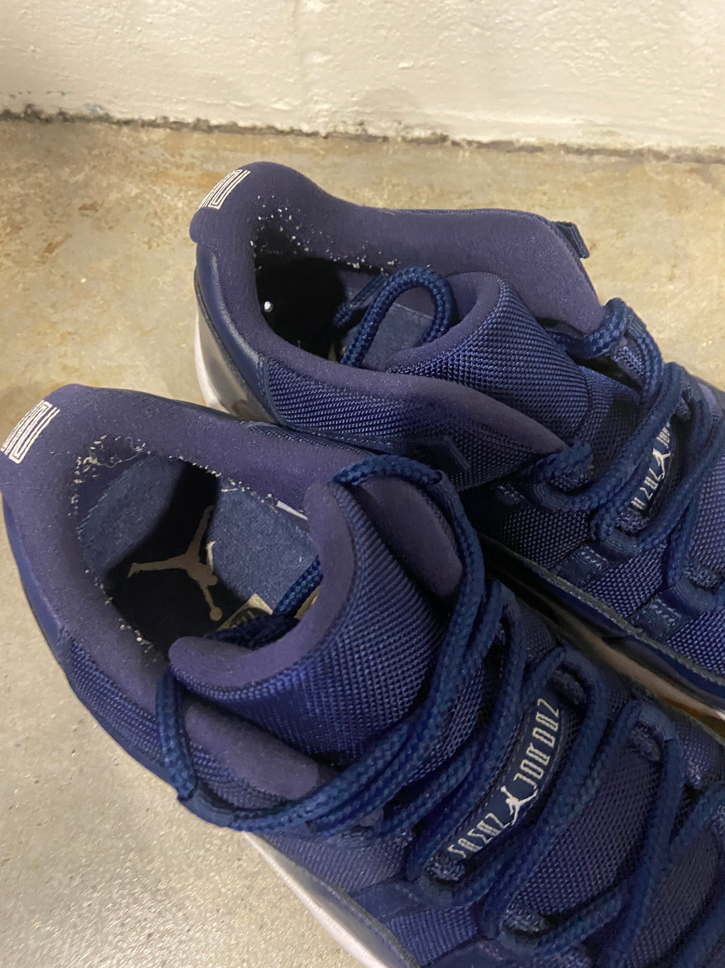 PreOwned Air Jordan 11 Low Midnight Navy Sz 11.5M/13W
