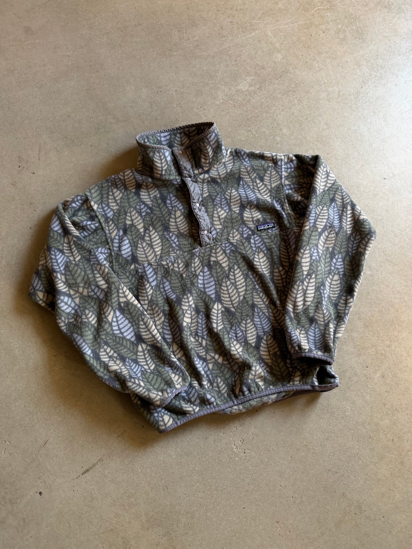 VTG Patagonia Synchilla Leaves Print Fleece Sz M