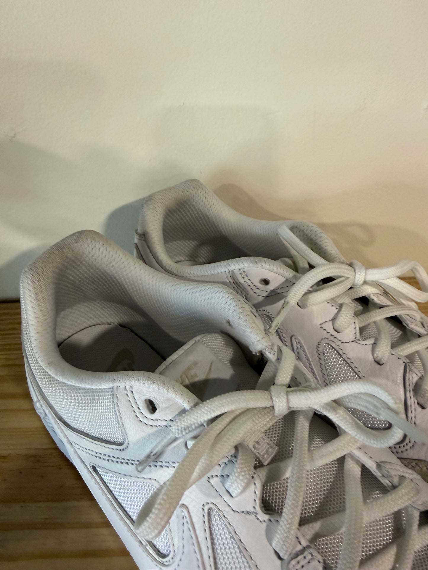 Preowned Nike Gato White/White/Gum Light Brown Sz 11.5M/13W