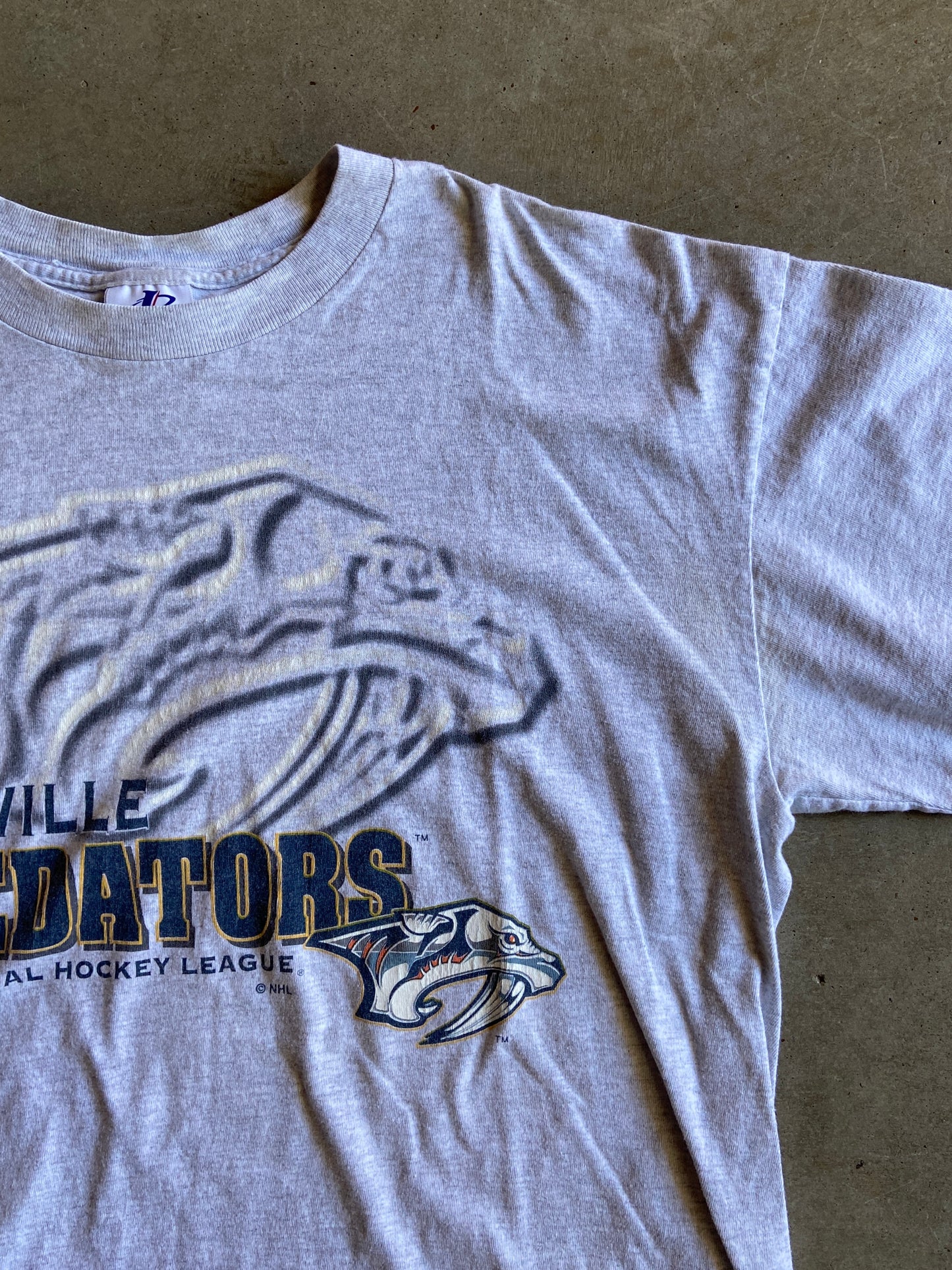 VTG Nashville Predators Logo Athletic Tee Sz XL