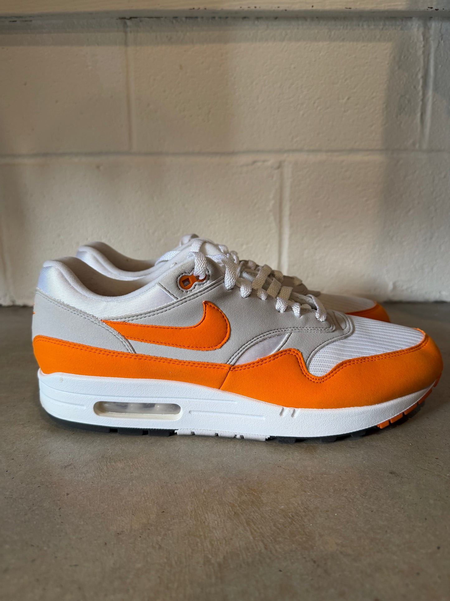 Nike Air Max 1 Anniversary Orange Sz 11.5M/13W