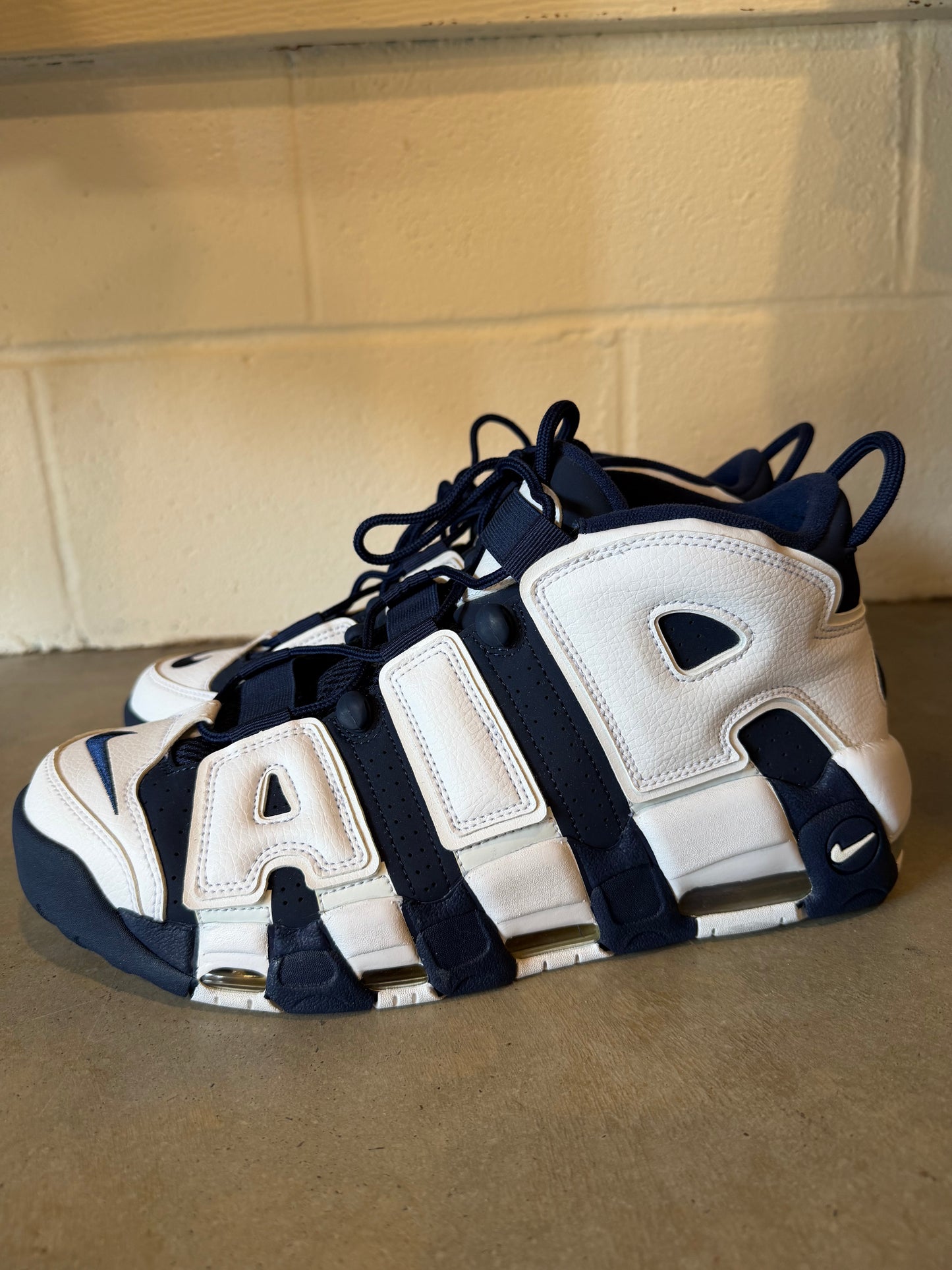 Preowned Nike Air Uptempo Olympic 2020 Sz 12M/13.5W
