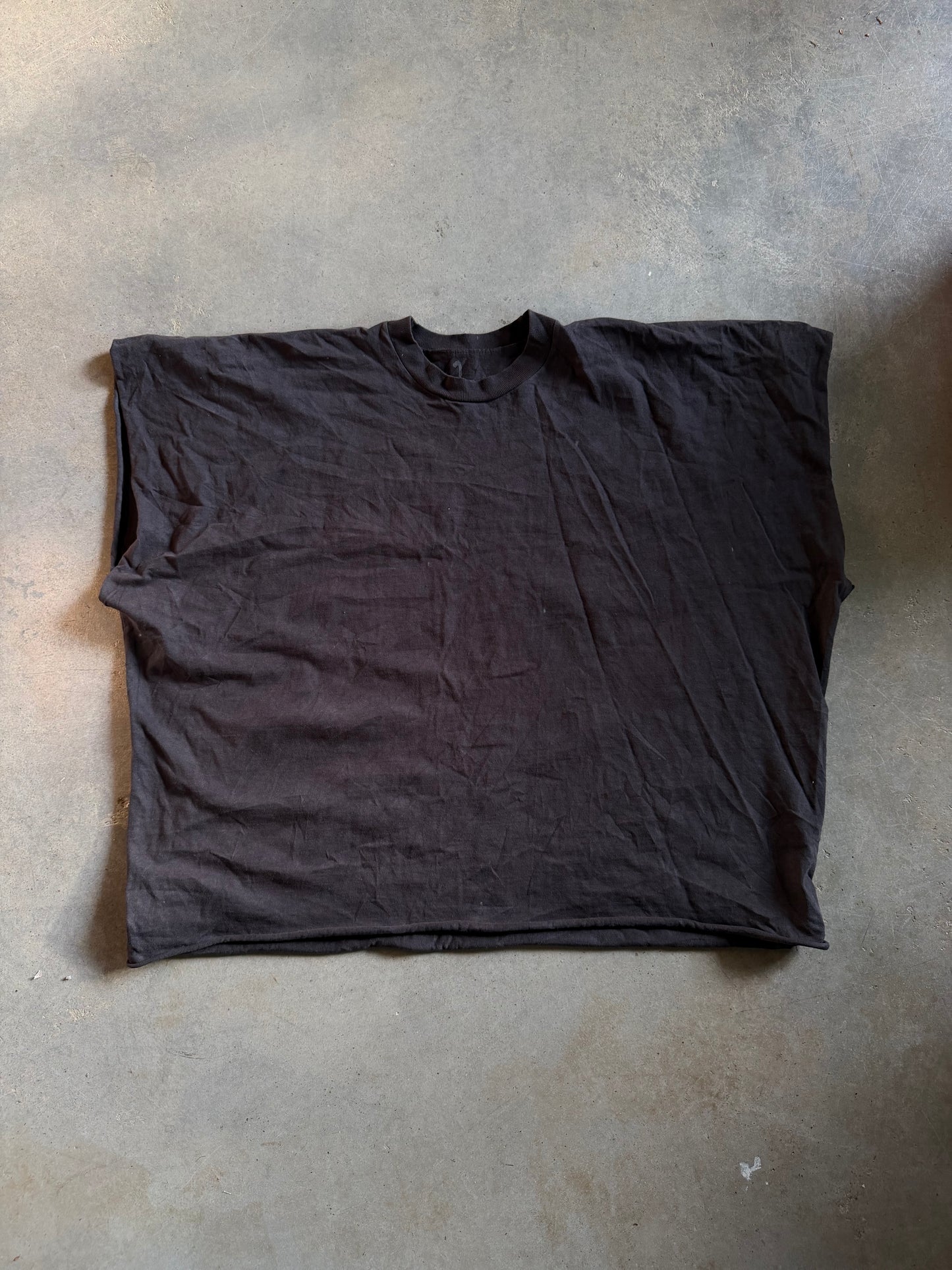 Yeezy Shirt Mens 2 Black Number 1 Logo Cut Off Sleevless Tee Crewneck Sz L