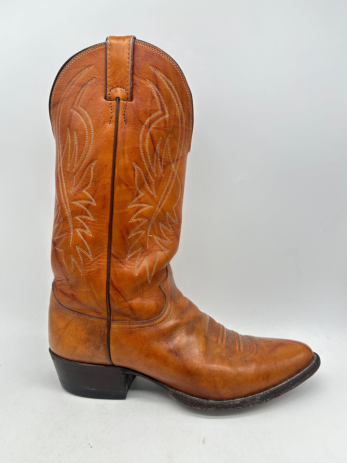 Load image into Gallery viewer, VTG Chestnut Justin Cowboy Boots Sz 10.5D
