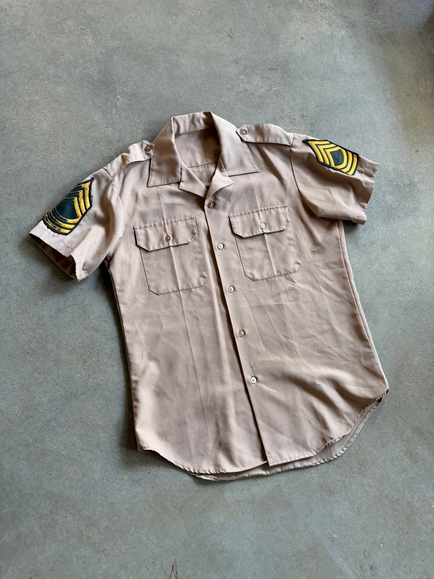 VTG Military Master Sergeant Tan Button Up Shirt S M