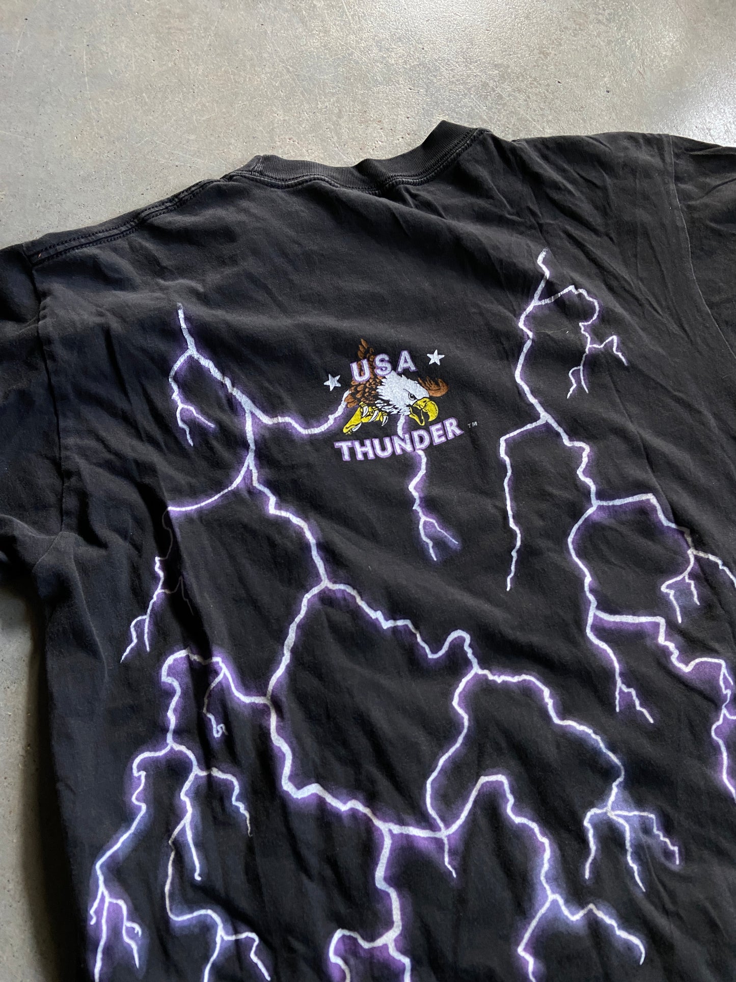 VTG Eagle The Legend Lives Thunder Tee Sz L