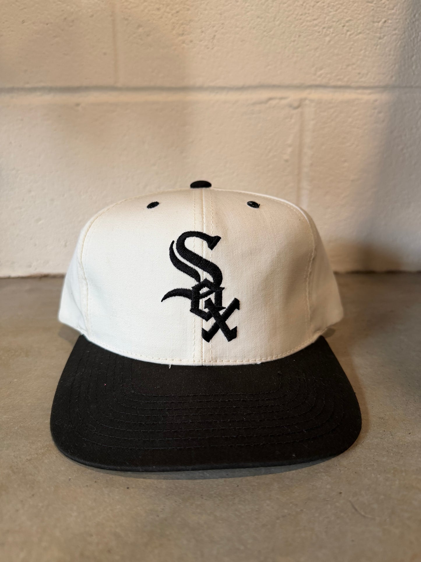VTG Chicago White Sox Plain Logo Twins Hat