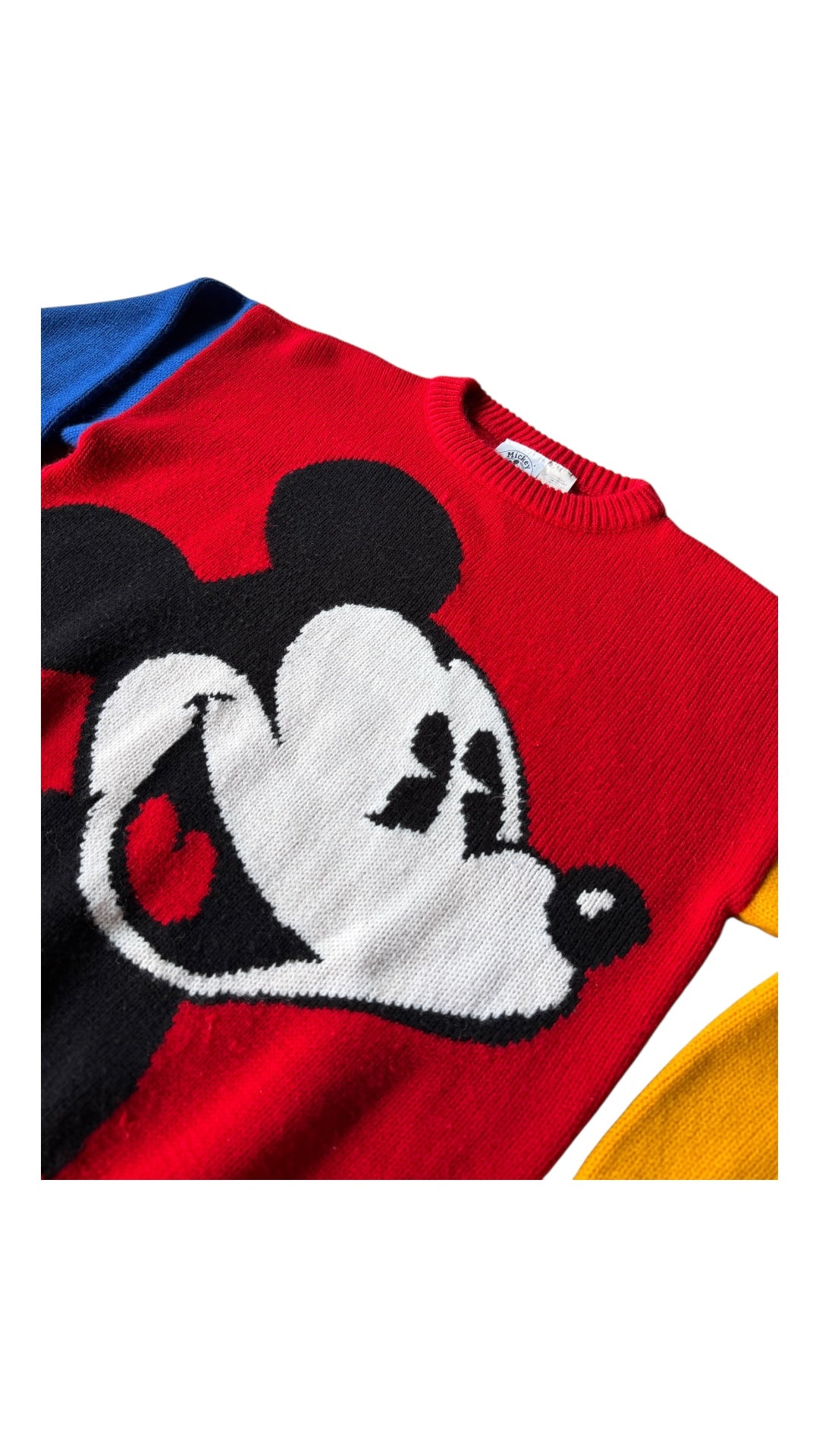 VTG Knitted Mickey Mouse Sweater Sz Small