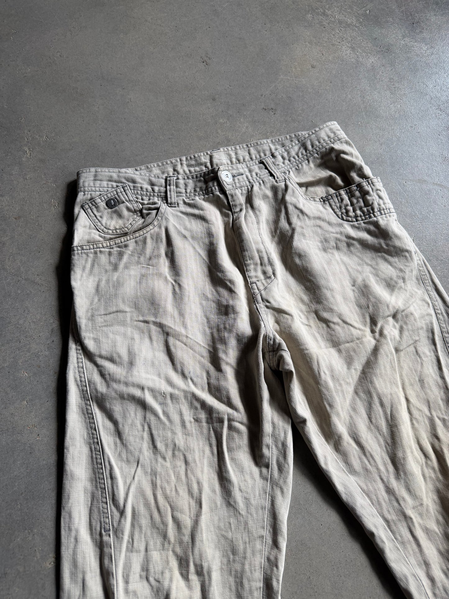 Y2K Distressed Oakley Darted Trousers Sz 34x30