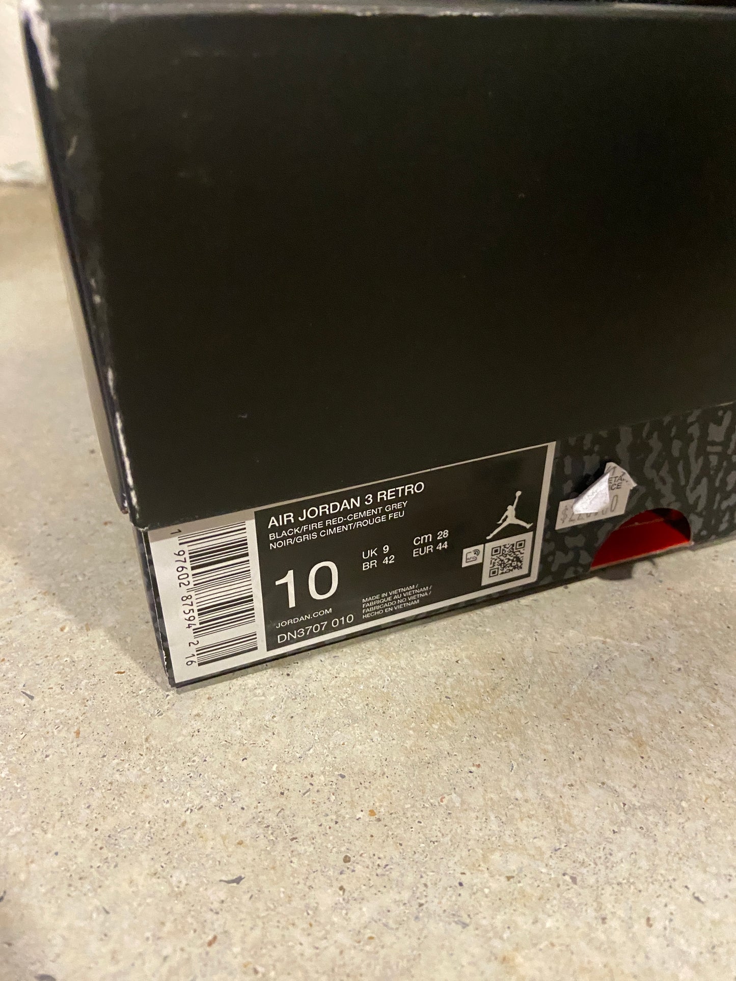Preowned Jordan 3 Retro OG Black Cement (2024) Sz 10M/11.5W