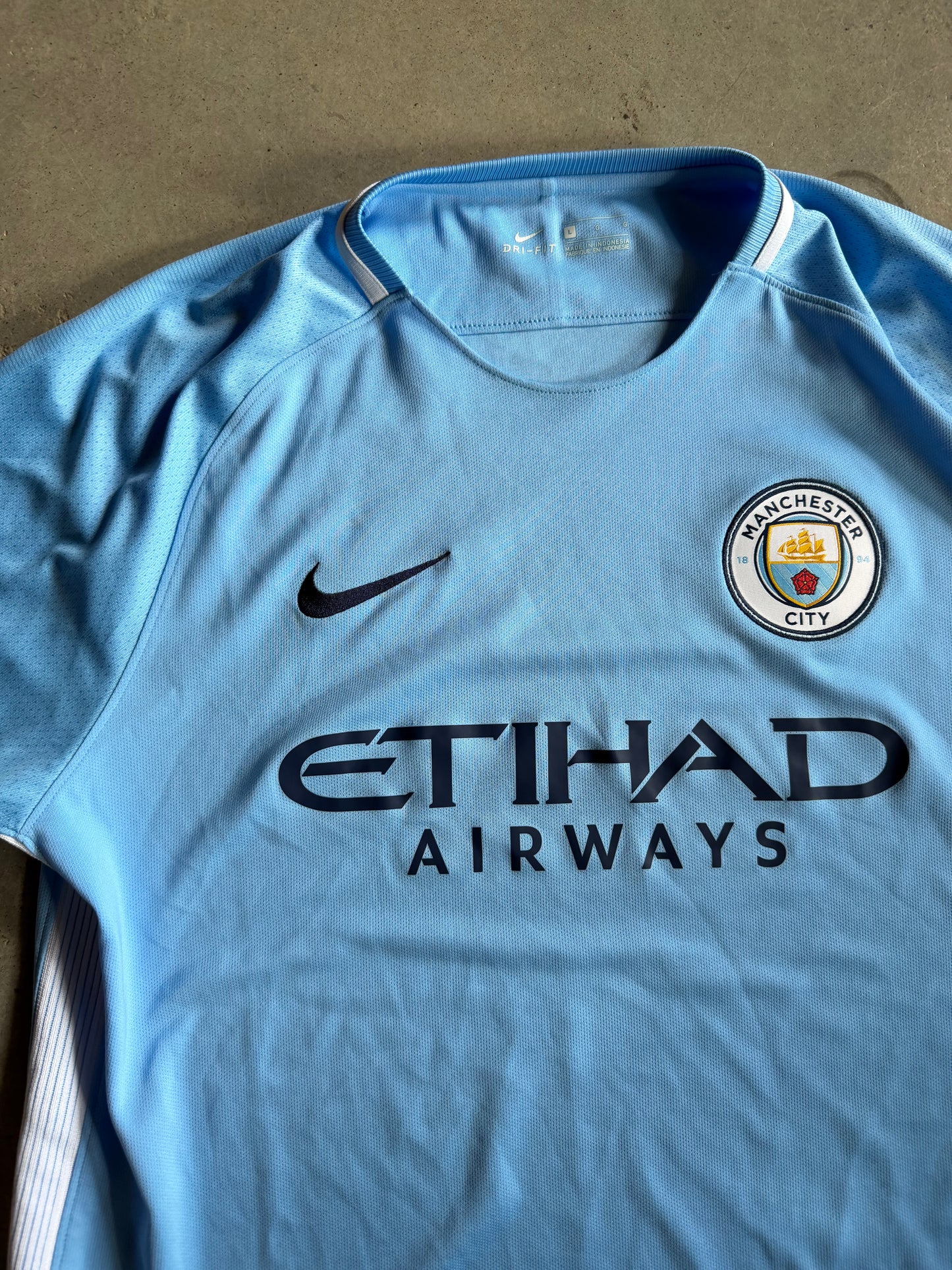 Manchester City Nike Jersey Sz L