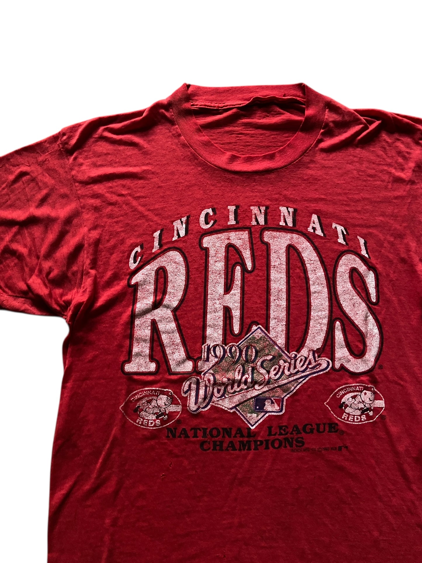 VTG Paper Thin Cincinnati Reds Tee Sz M