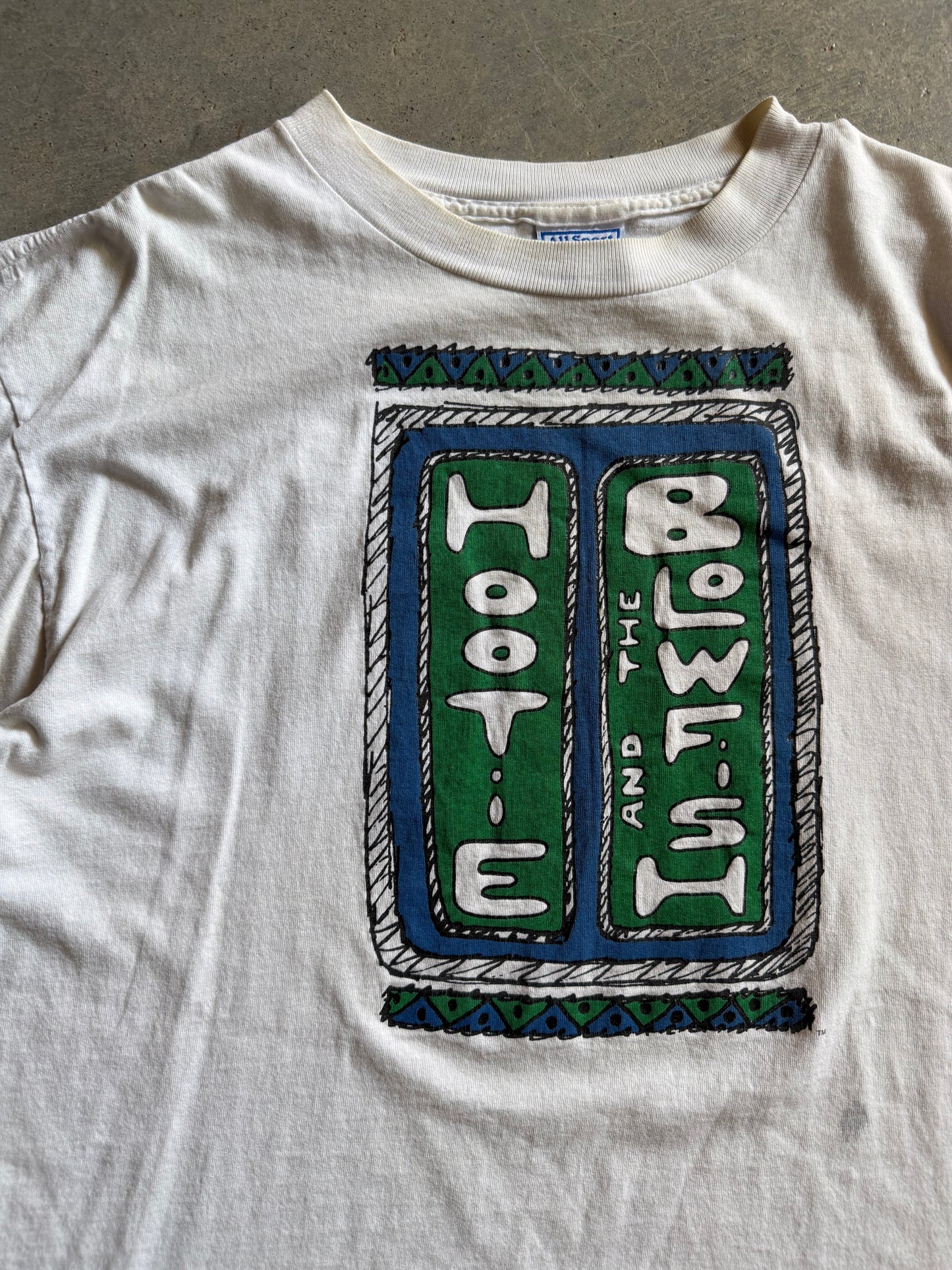 VTG Hootie and The Blowfish Cause They Don't Look Tee Sz XL