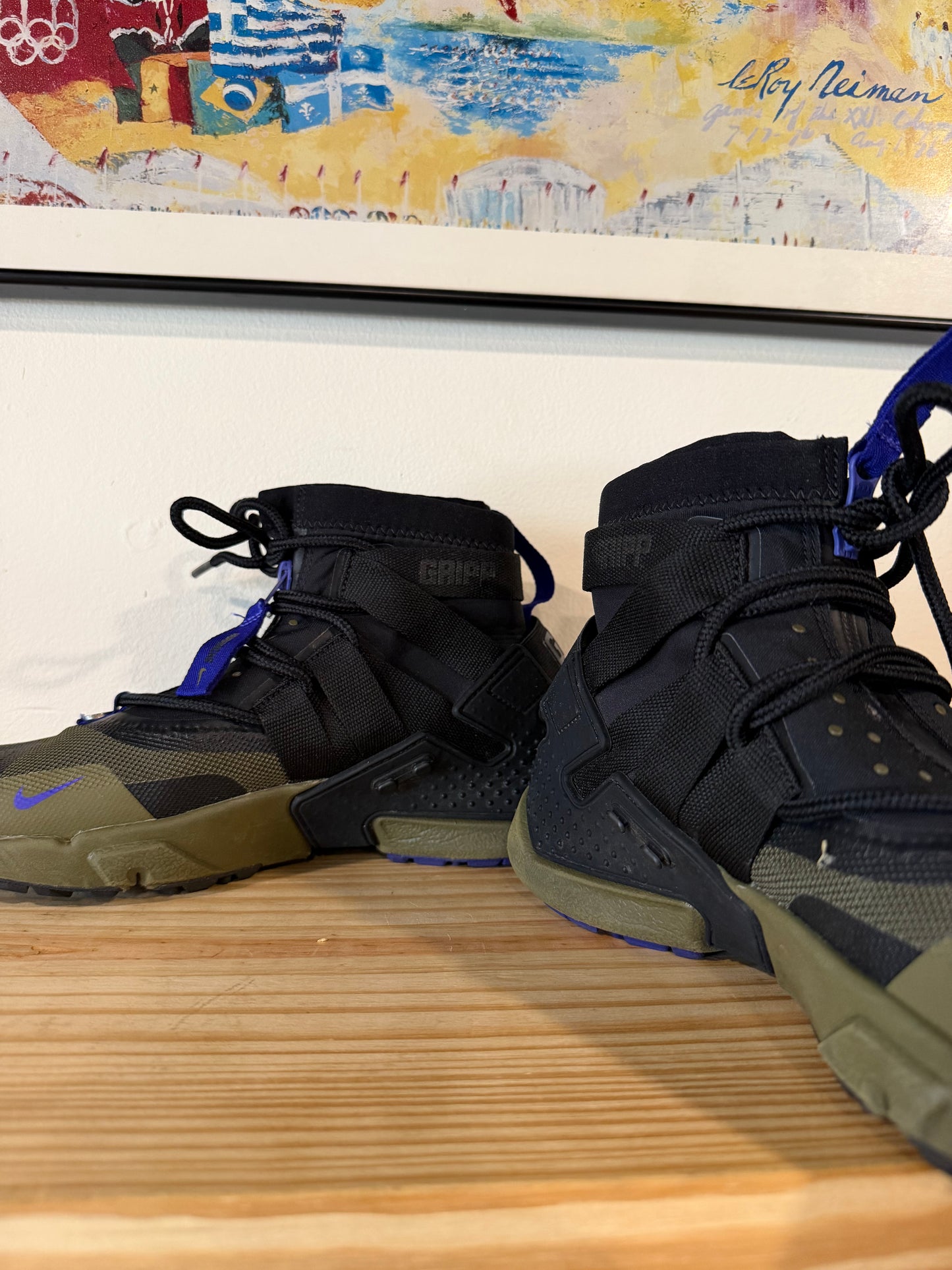 Preowned Nike Air Huarache Gripp Black Olive Canvas Sz 8M/9.5W