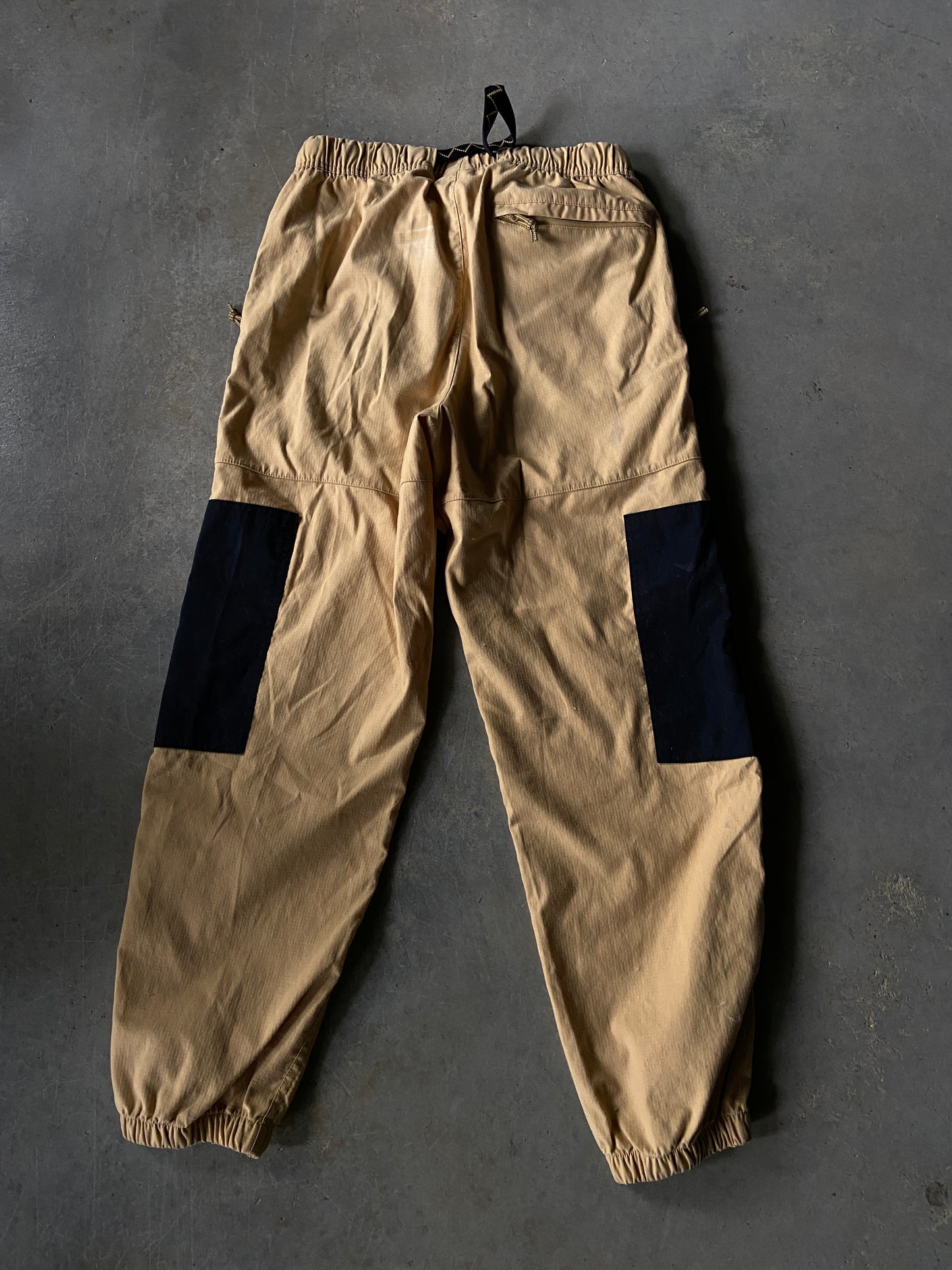 Nike ACG Tan/Black Pants Sz XS