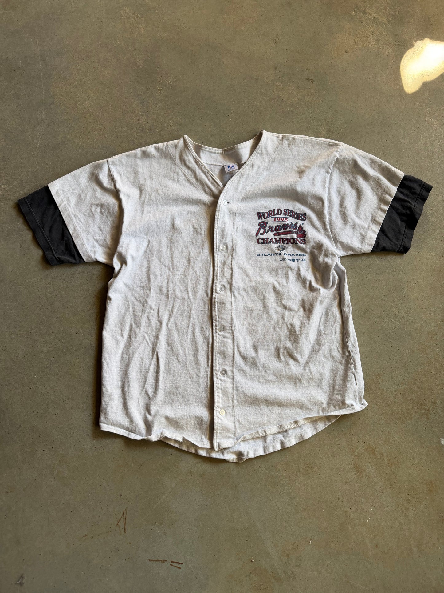 VTG Atlanta Braves 1995 Champions Baseball Shirt Sz XL