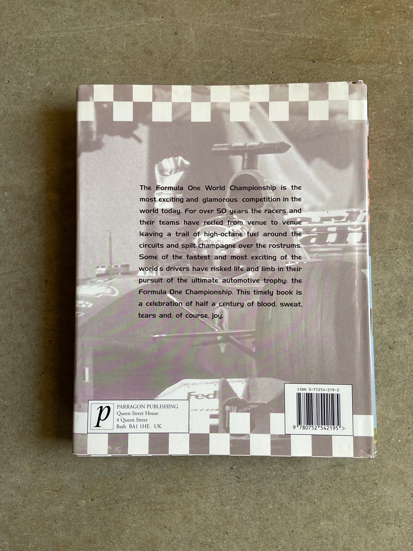 2000 The Concise Encyclopedia of Formula One Book