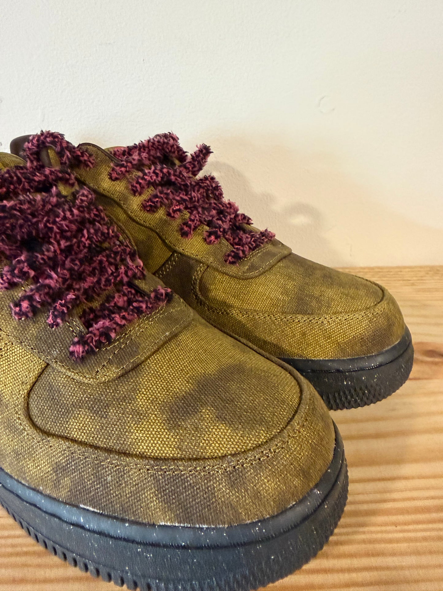 Preowned Nike Air Force 1 Low '07 QS Boucle Desert Moss Fierce Pink Sz 10.5M/12W