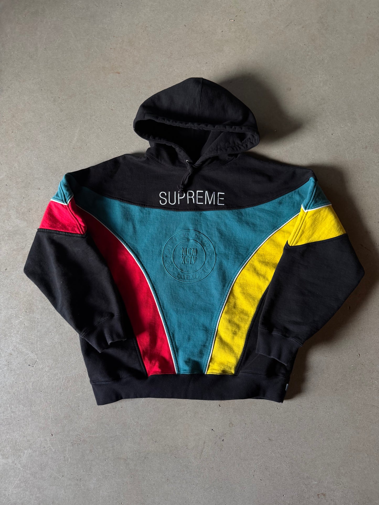 Supreme Milan Hooded Sweatshirt Black SS20 Size Large