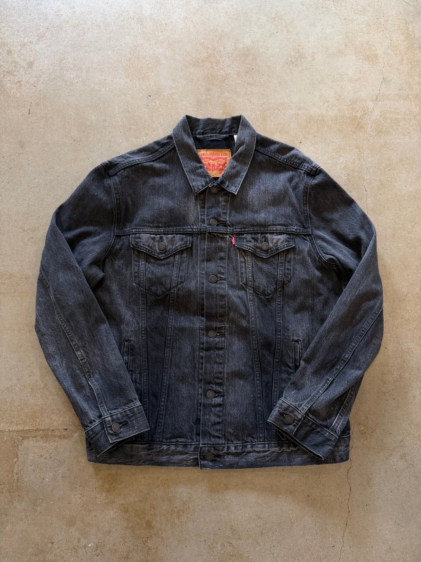 Levi’s Black Denim Jacket Sz XL
