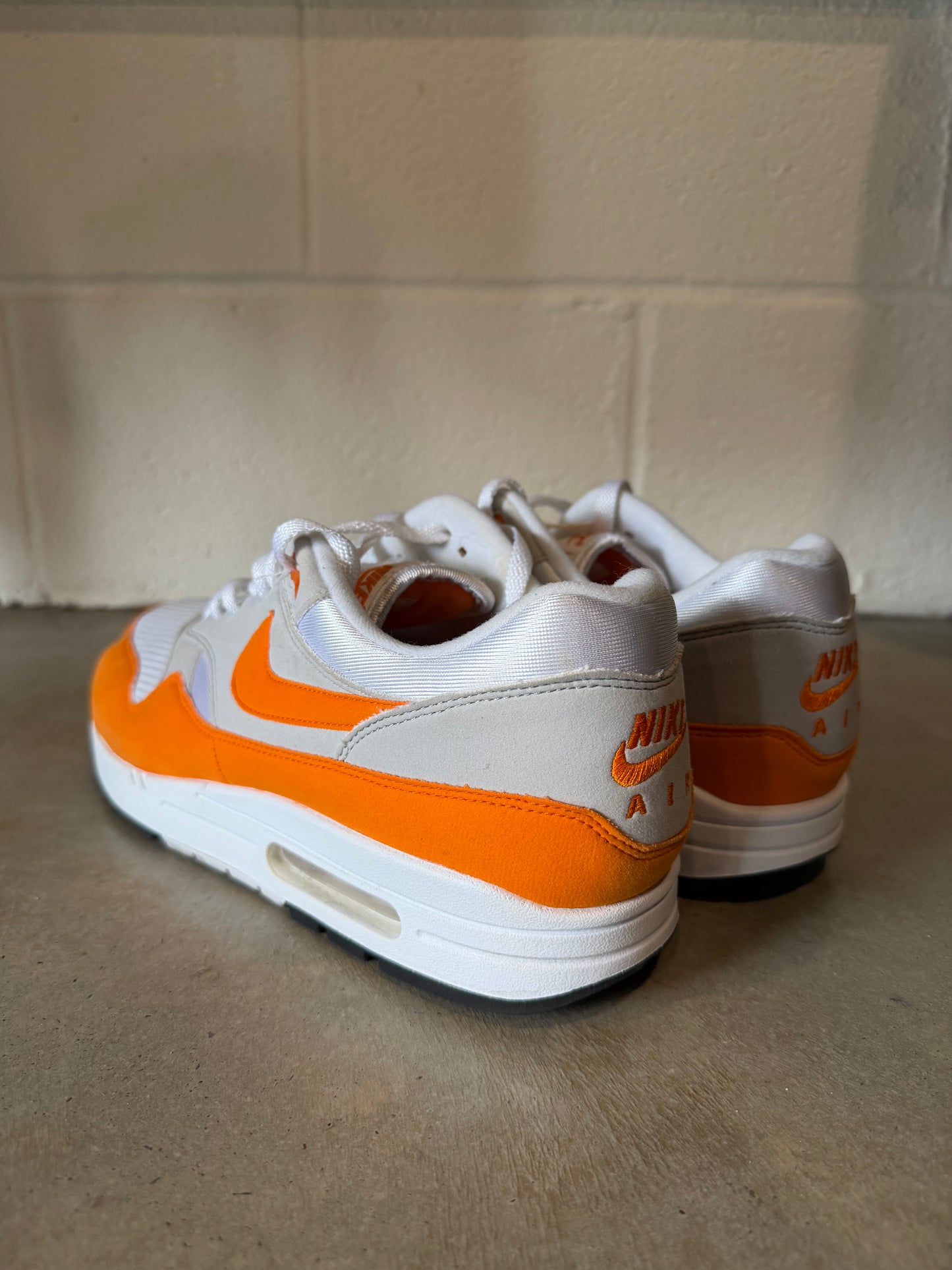 Nike Air Max 1 Anniversary Orange Sz 11.5M/13W