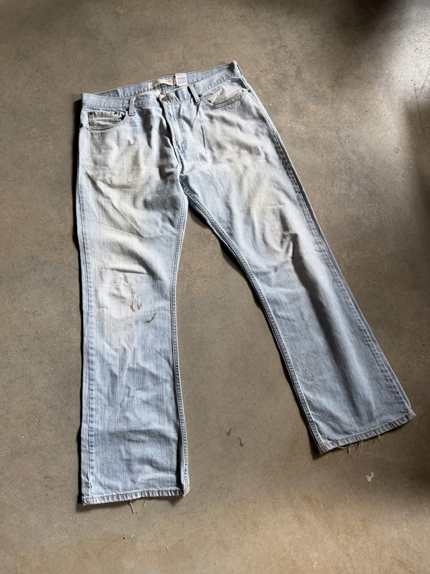 Levi’s 527 Light Wash Denim Jeans Sz 36x32
