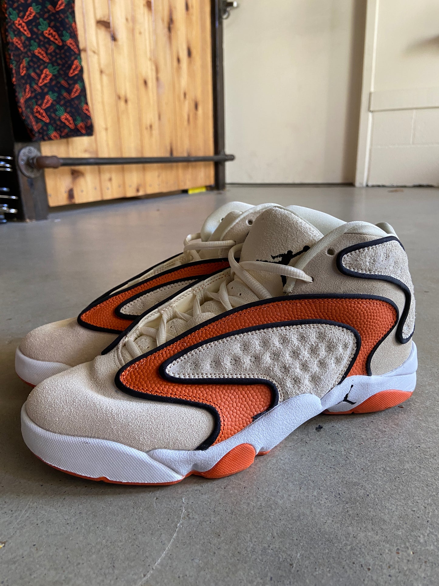 2021 Wmns Air Jordan OG 'Coconut Milk' Sz 9