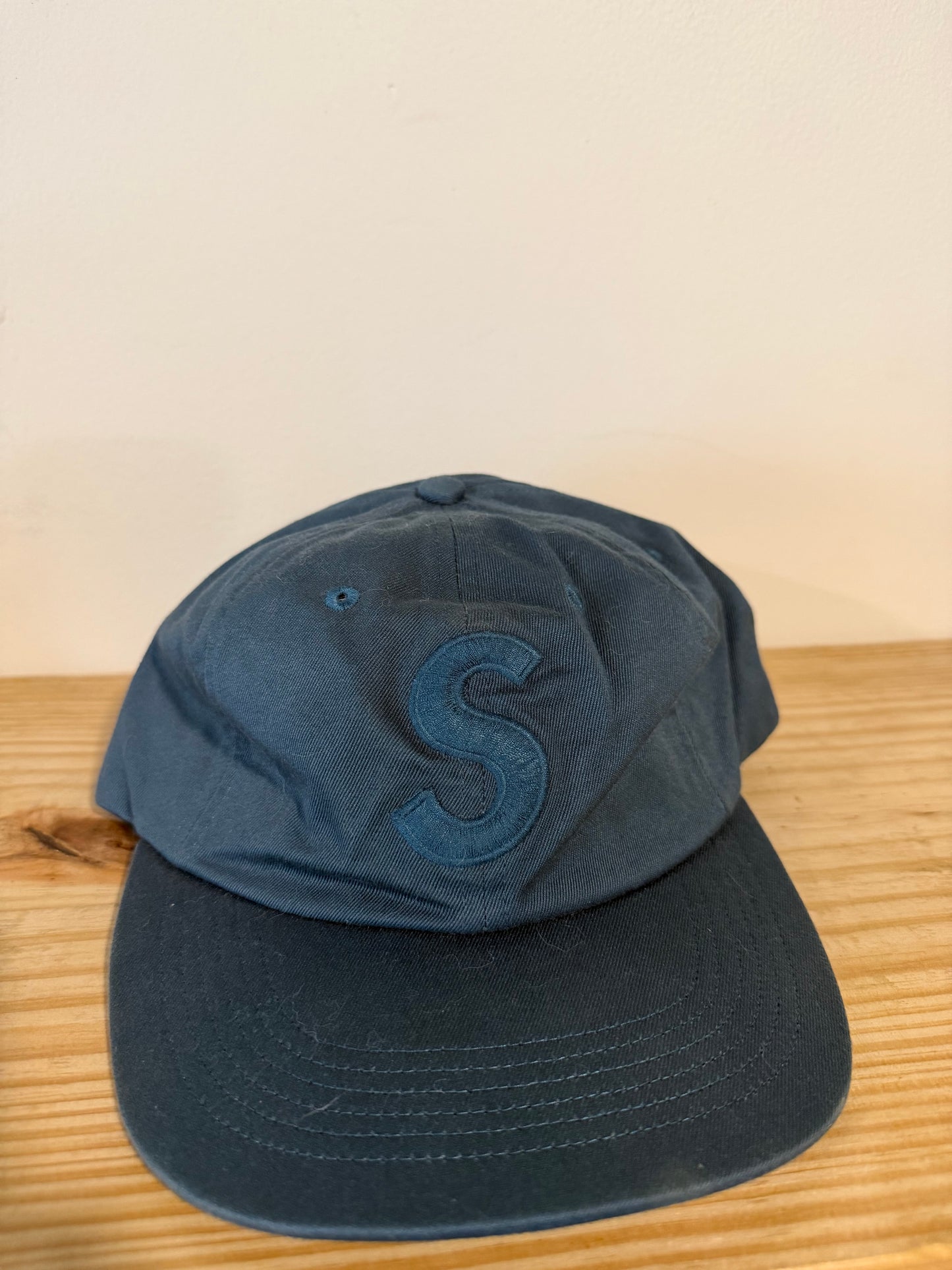 Supreme Tonal Logo 6 Panel Slate Hat