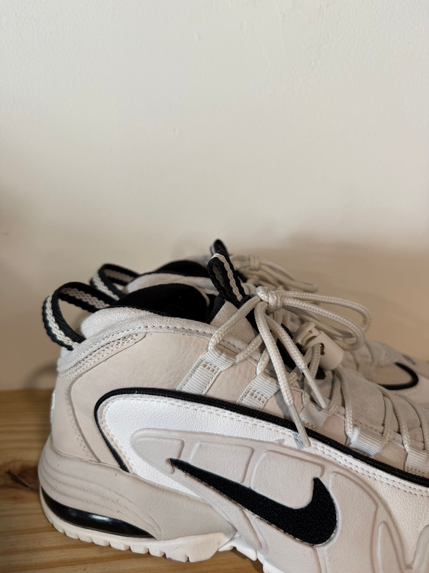 Preowned Nike Air Max Penny 1 Social Status Recess Photon Dust Sz 6.5M/8W