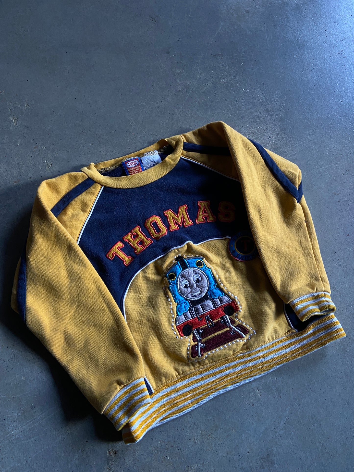 VTG Thomas The Train Embroidered Sweater Sz 5T