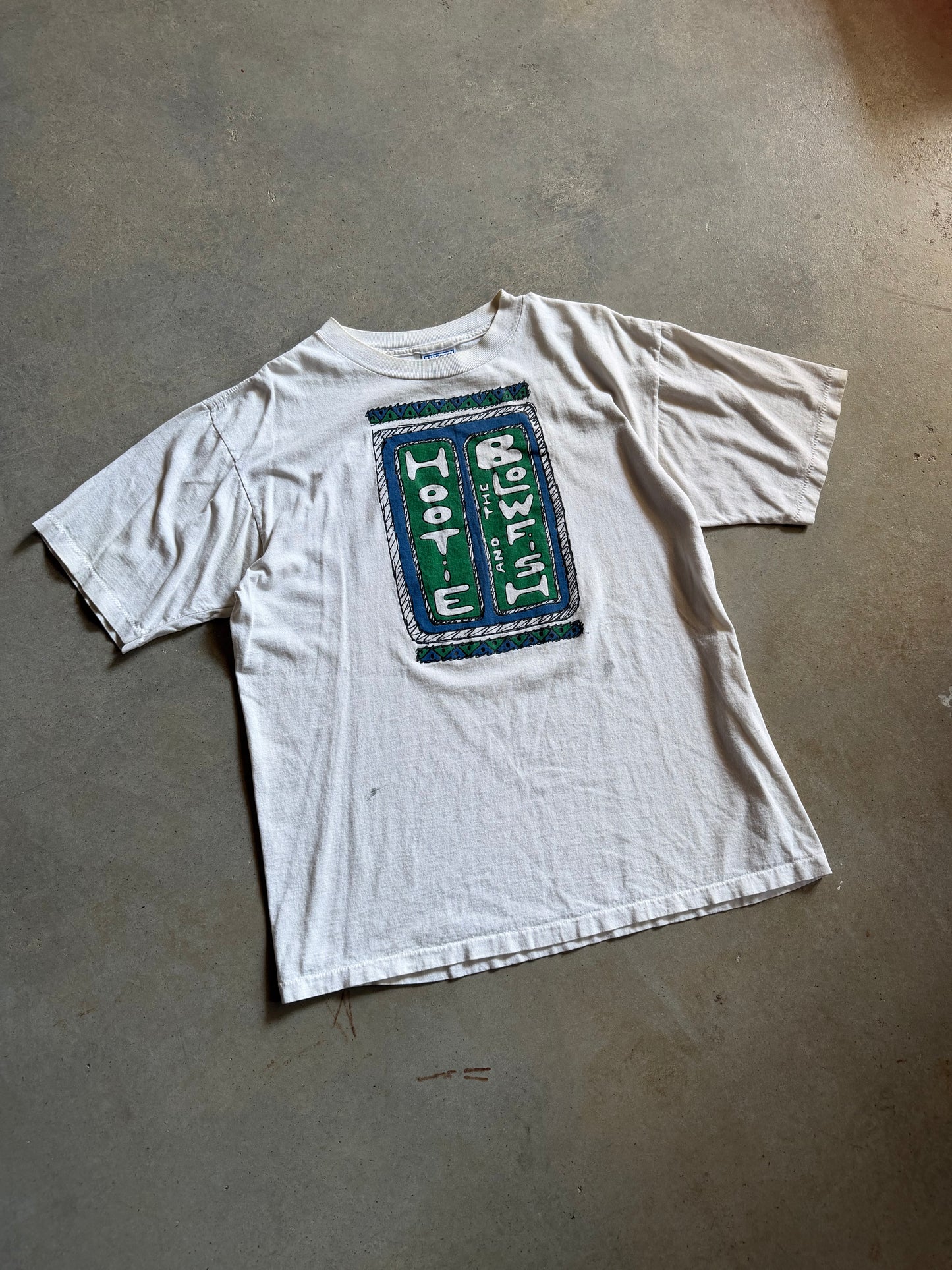 VTG Hootie and The Blowfish Cause They Don't Look Tee Sz XL