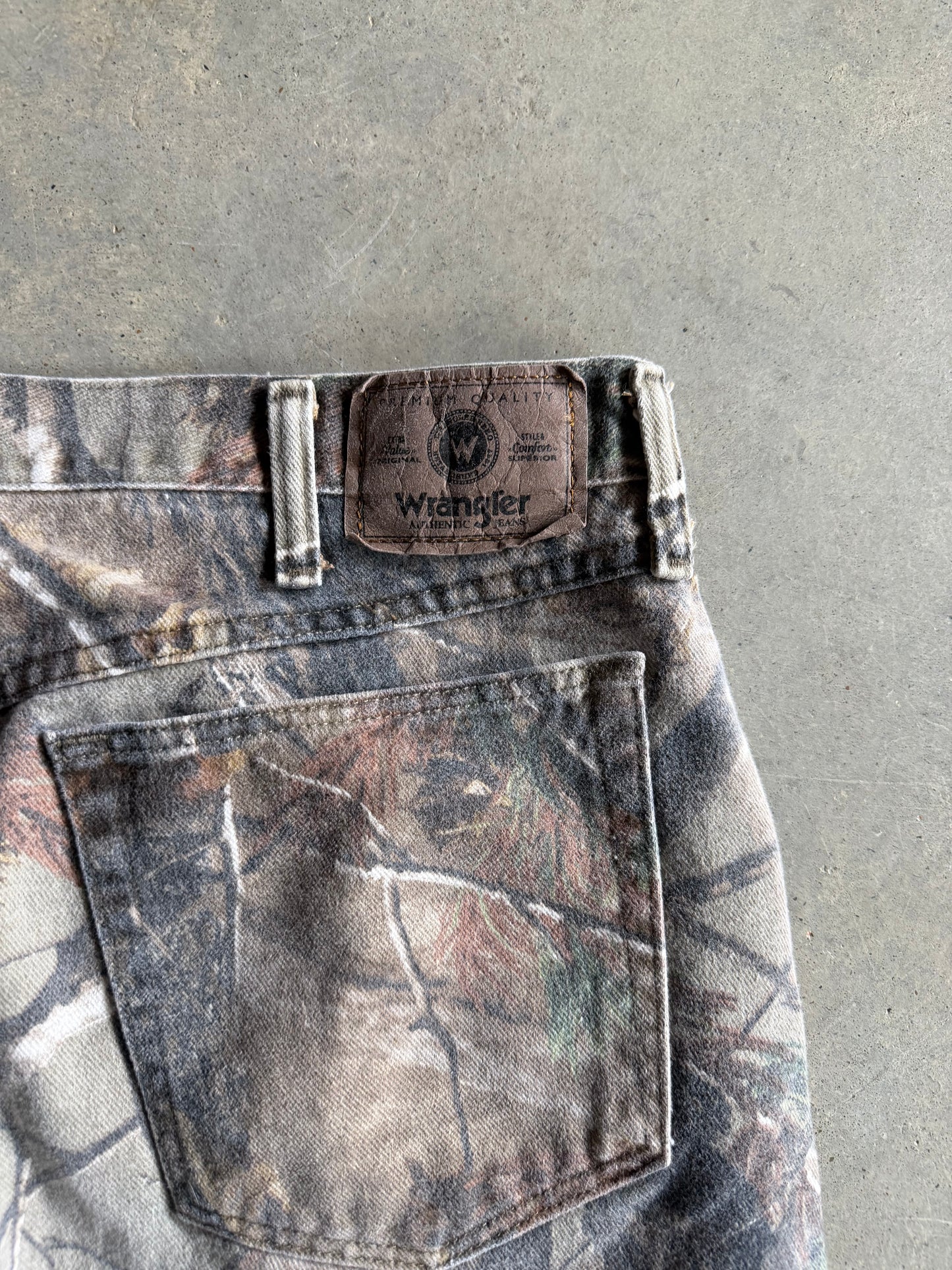 VTG Wrangler Camo Pants Sz 36x32