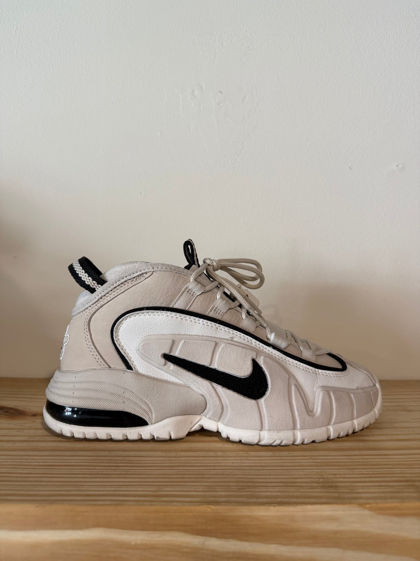 Preowned Nike Air Max Penny 1 Social Status Recess Photon Dust Sz 6.5M/8W