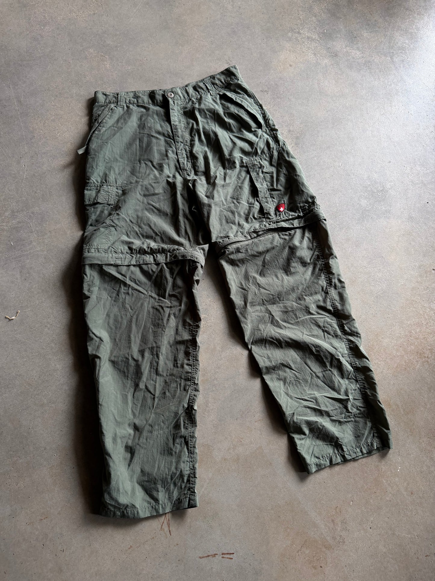 VTG Suisse Sport Olive Pants Sz 34x31