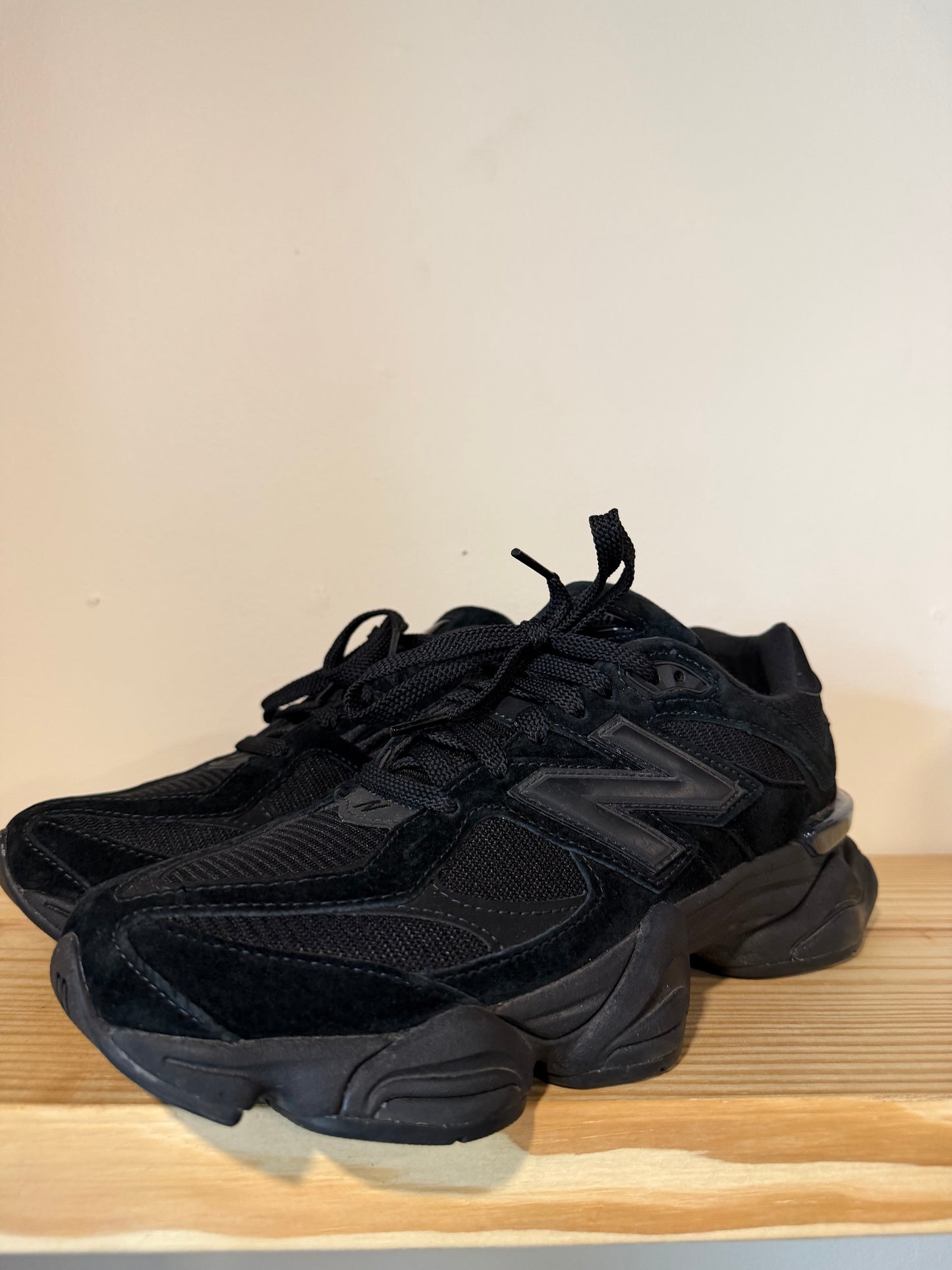 Preowned New Balance 9060 Triple Black Sz 10.5M/12W