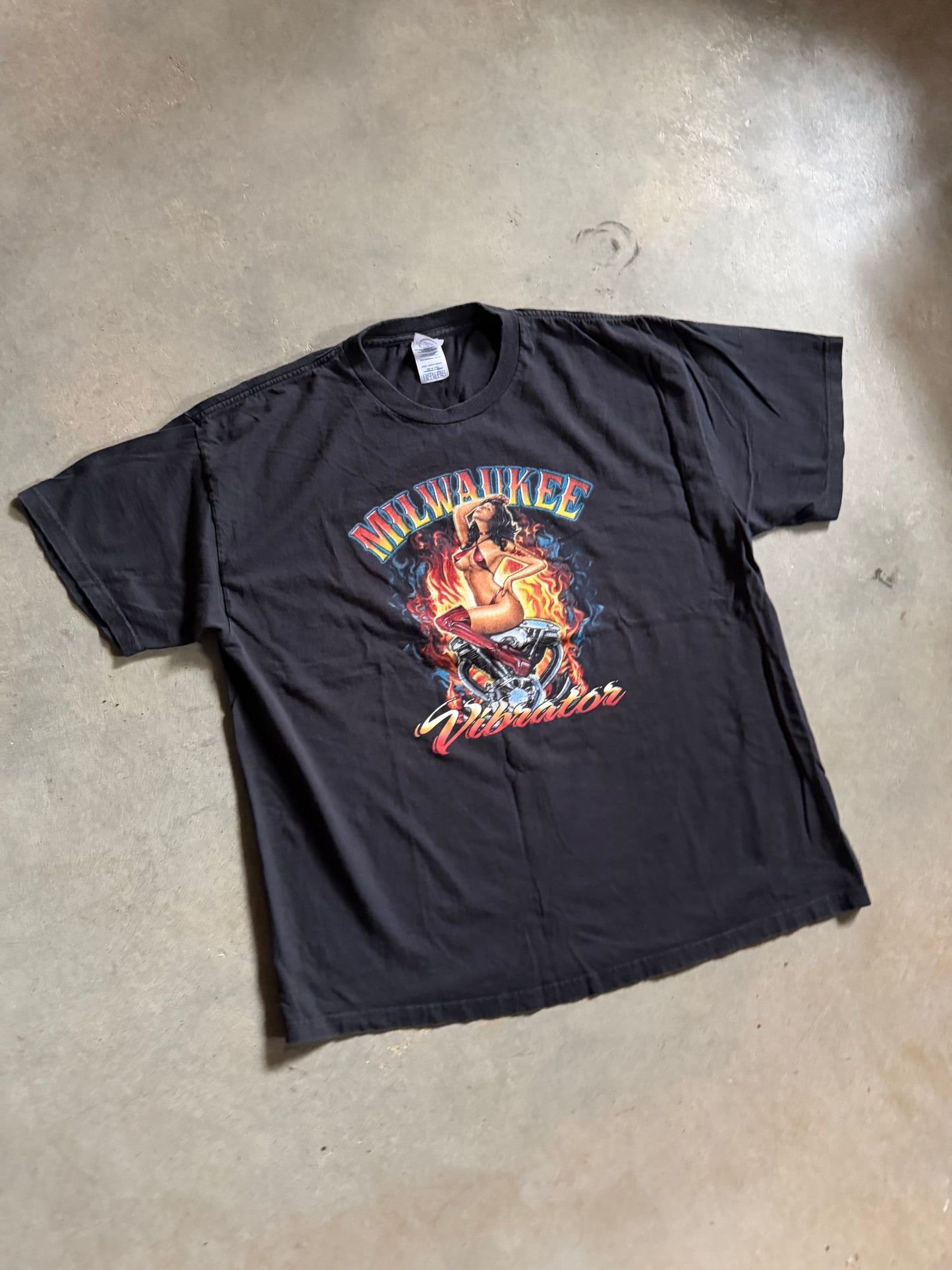 Milwaukee Vibrator Thundersportswear Harley Tee Sz XL
