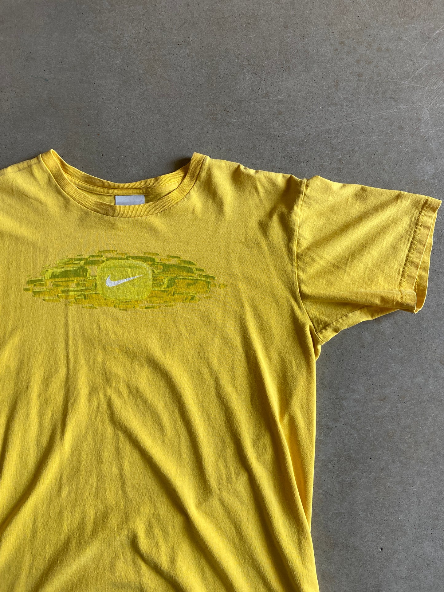 VTG Nike Yellow Tee Sz M/L