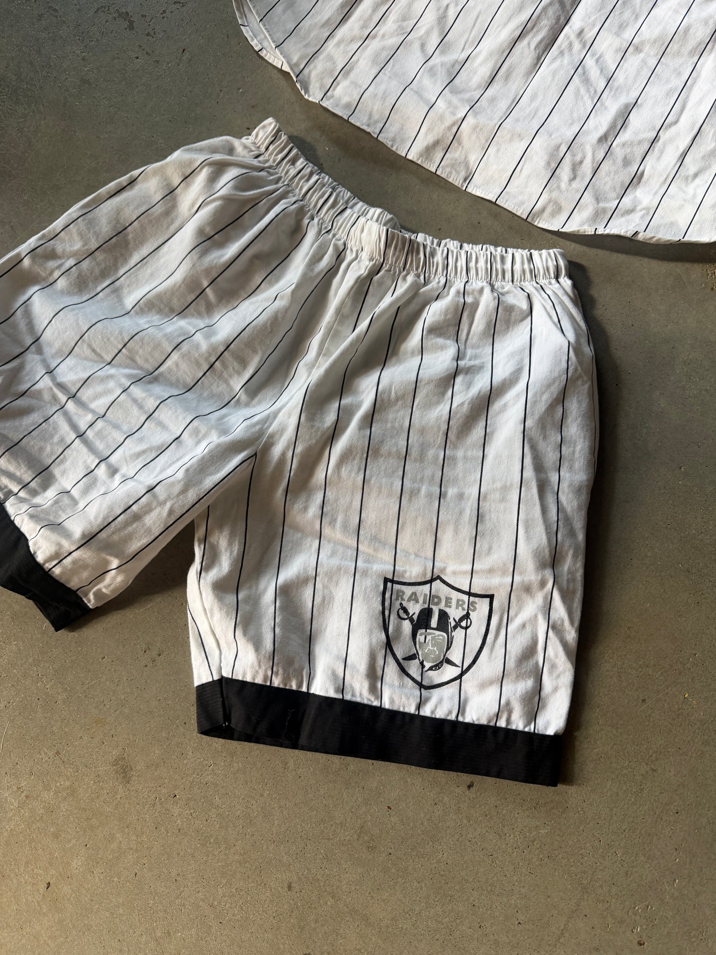 VTG 90s Los Angeles Raiders Baseball Set Sz XL