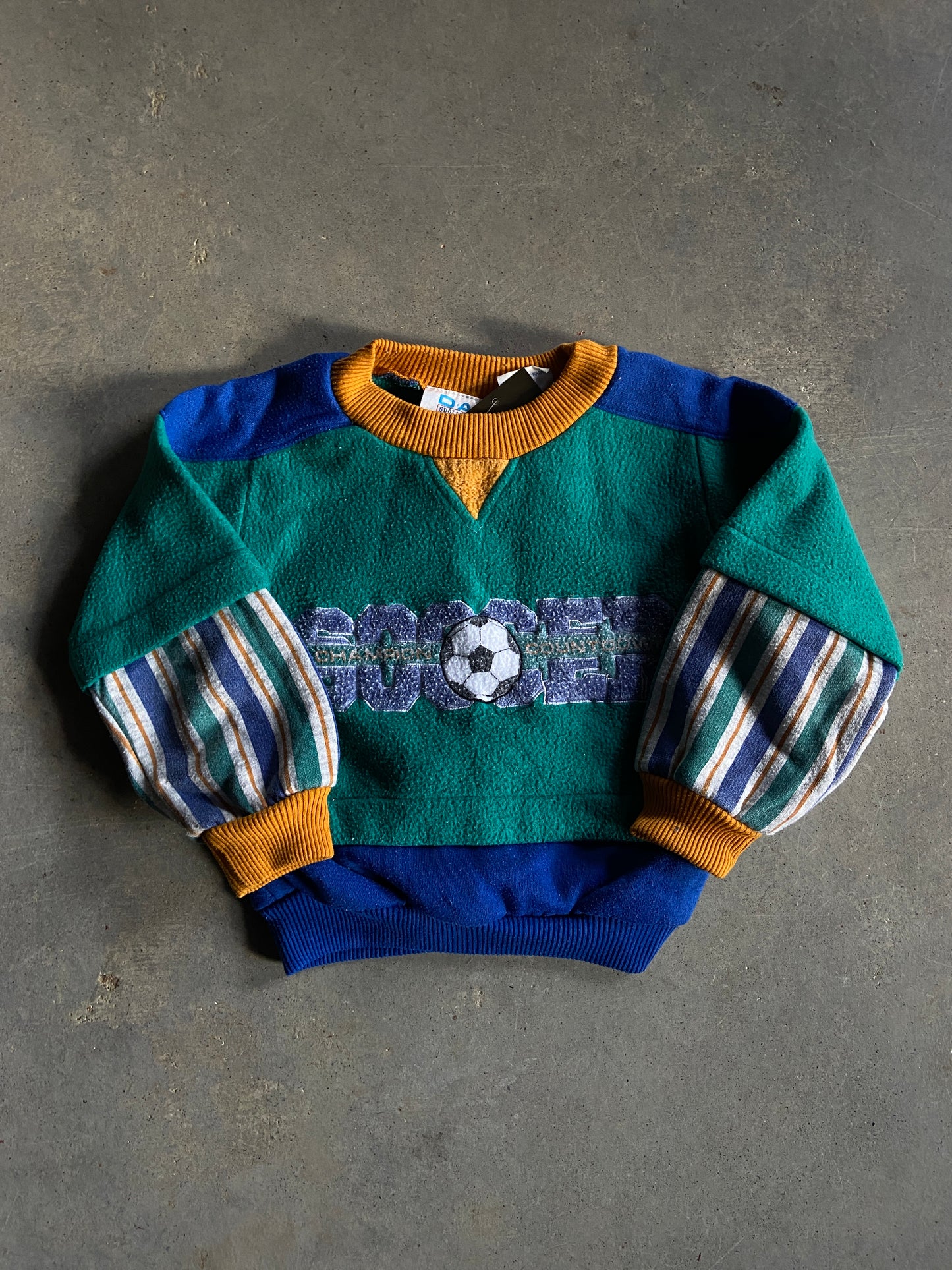 VTG Soccer Champion Countdown Sweater Sz 2T