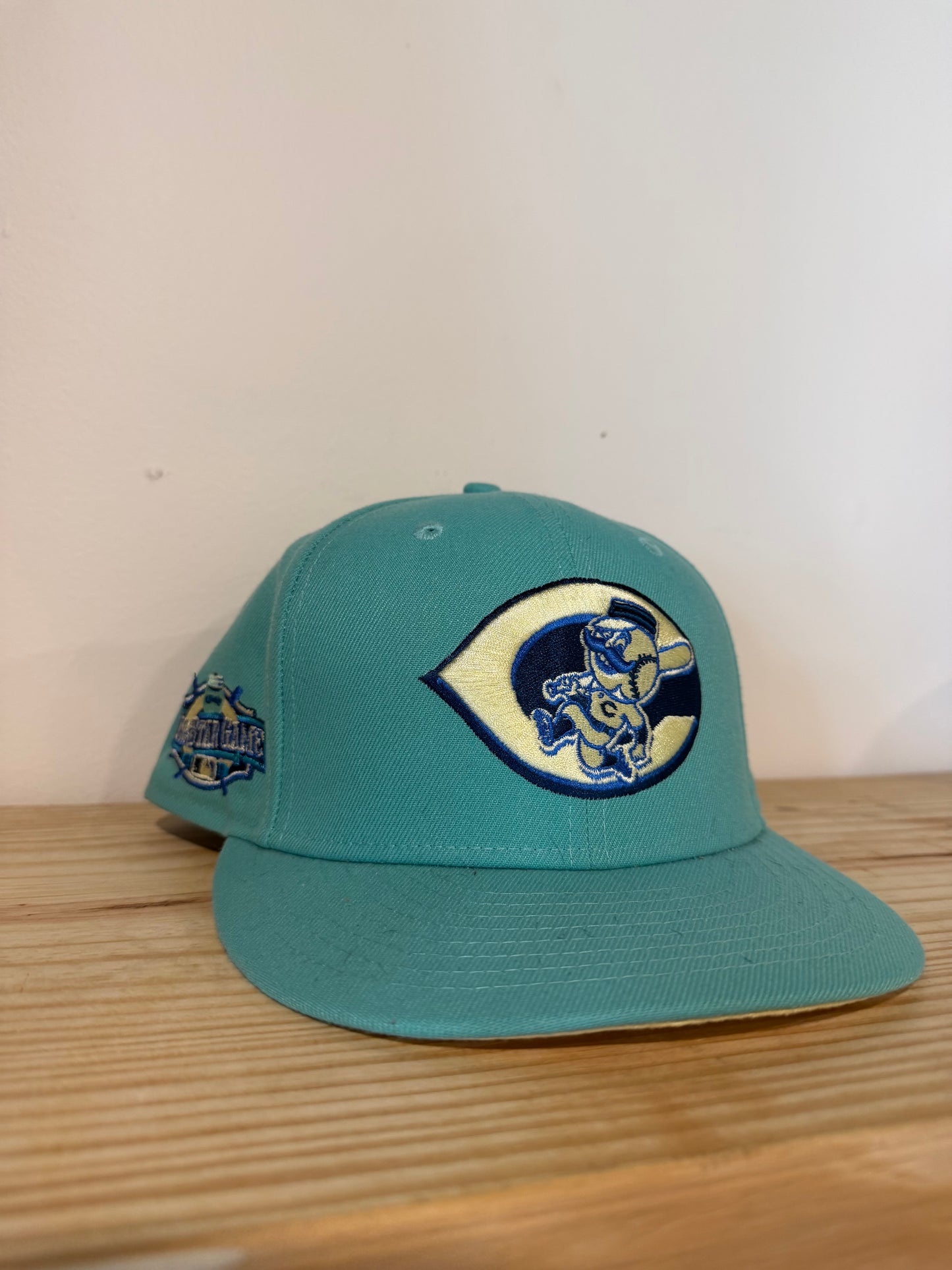 Cincinnati Reds Fitted Hat Sz 7 3/8