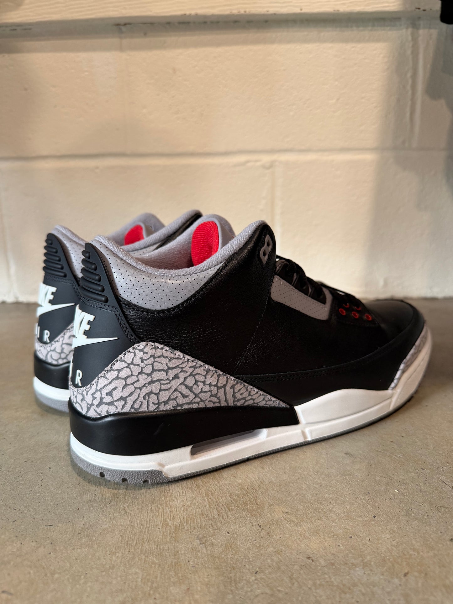 Preowned Jordan 3 Retro OG Black Cement (2024) Sz 13M/14.5W