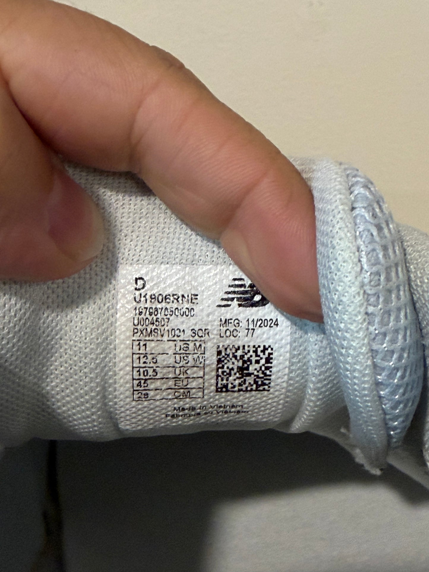 Preowned New Balance 1906R Ice Blue Melon Water Sz 11M/12.5W